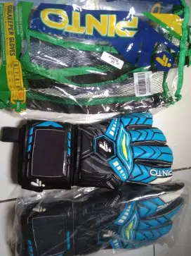 Sarung tangan kiper pinto uk 9