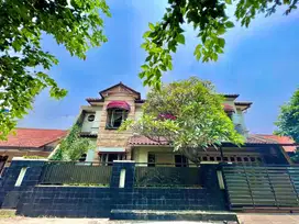 Dijual (Disewakan) Rumah Mewah di Pramuka Rawasari