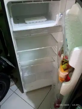 Kulkas Sharp 1 pintu