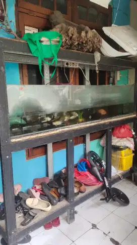 Jual 1 set rak akuarium untuk usaha