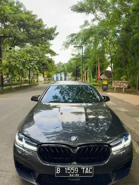 BMW 523i 2011 Bensin