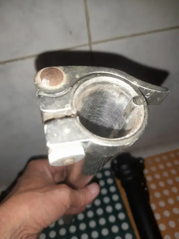 Handle post sepeda lipat insert 25.4 oversize(bagian bawah nya aja)