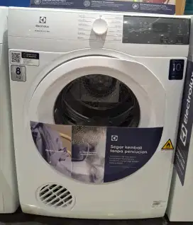 DRYER ELECTROLUX 8 KG EDV804H3WC