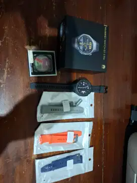 Jam Huawei GT 5 Pro