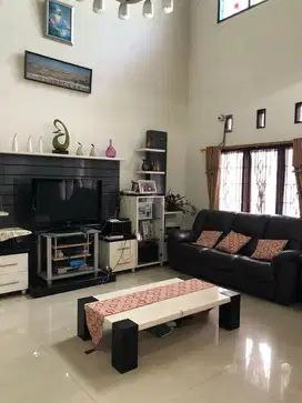 TURUN HARGA Rumah Mewah siap huni terawat di Mekar Wangi, Bandung