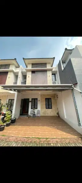 Di Over Murah Rumah Mewah 2 Lantai di GDC Depok
