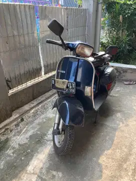 DI JUAL PIAGGIO VESPA P 150X EXCLUSIVE / VESPA EXCLUSIVE 2