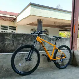 Dijual Sepeda Polygon Cascade 2 Baru sekali pakai Seken Like New