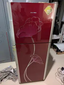Kulkas Polytron beleza 2 pintu