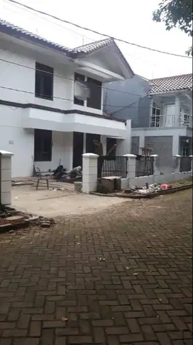 Jual Rumah Tanah sangat Luas ciputat Pondok Cabe mrt lebak bulus