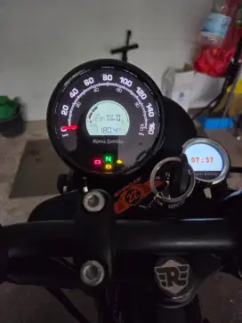 Royal Enfield Hunter th 2022
