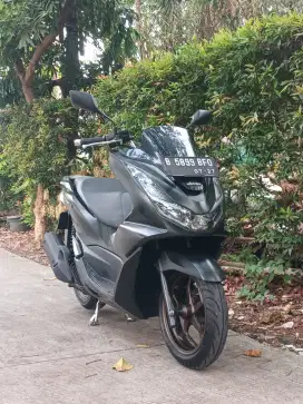 GRESS Honda PCX 160 CBS Tahun 2022 Dp 500rb