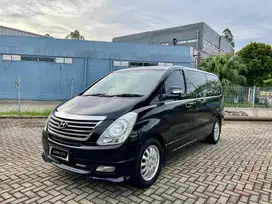 Hyundai H-1 2012 Bensin
