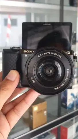 Mirrorless Sony a5000