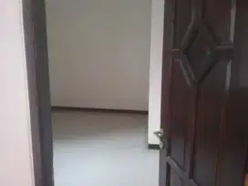 Rumah Strategis Minim Renovasi Medokan Asri