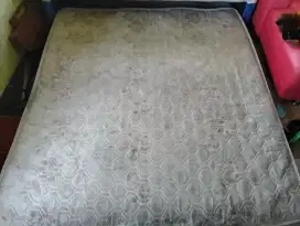 Springbed bekas