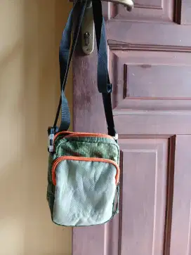 Tas slempang original nike bkn yg kw