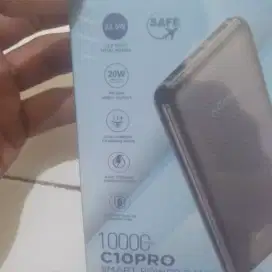 Acmic C10PRO slim 10000mAh fast charging 22.5W.