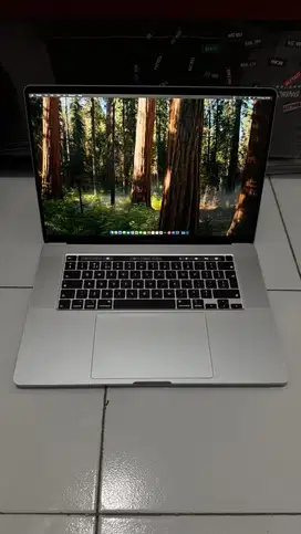 MACBOOK PRO 16 INCH 2019 i9 16/1TB CTO