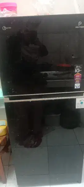 Dijual kulkas Polytron 2 pintu Belleza jumbo in verter