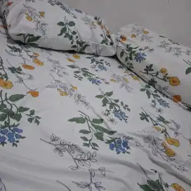 Sprei dan sarung bantal