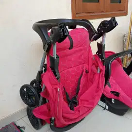 Satu set stroller dan carseat mothercare u move