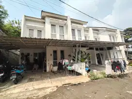 Rumah 2 Lt Siap Huni Bangunan Lega Harga Ekonomis Bonus Furnish