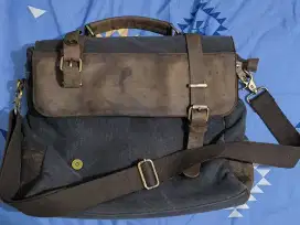 Tas kerja / kantoran merk zapatos