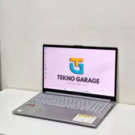 ASUS VIVOBOOK GO 15 E1504FA OLED RYZEN 3 7320U RAM 8GB SSD 512GB 15.6i