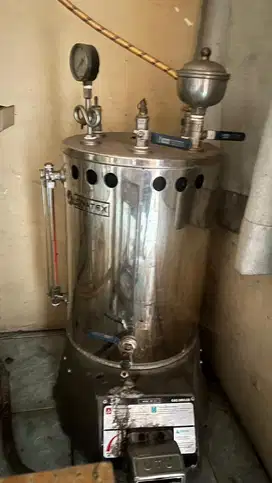 Boiler setrika uap laundry
