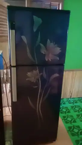 Kulkas 2pintu Polytron no minus,siap pakai.