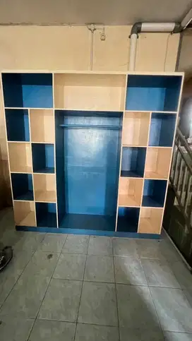 Rak kayu laundry