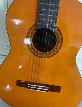 Gitar Yamaha c330 nylon