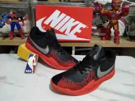 Sepatu Basket Nike Kobe Mamba size 44
