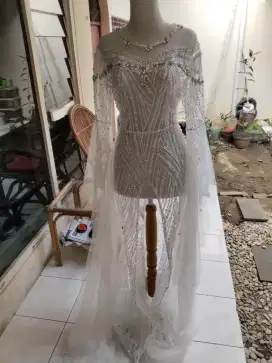 Kebaya pengantin full payet dan motif sayap tile