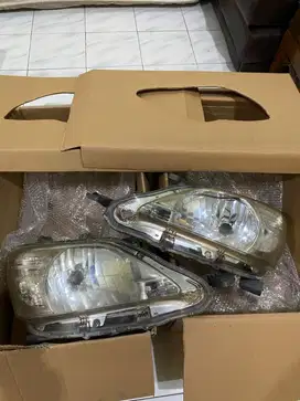 Lampu Depan Innova Barong