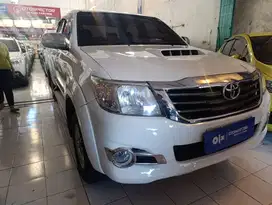 TOYOTA 2015 HILUX DC 4X4 M/T 2.4 SOLAR PUTIH OTOMART 286 KENJERAN