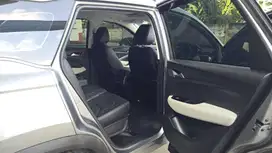 Pajak Panjang - Wuling Almaz 1.5 Exclusive 7-Seater Bensin-AT 2021