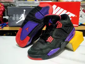 Sepatu Basket Nike Jordan Retro 4