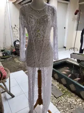 Kebaya pengantin full payet