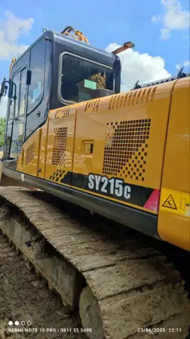 Exca SANY SY215c 2024 HM 700an di Samarinda
