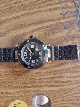 JAM TANGAN SWISS ARMY