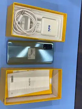 Second Ex display Realme 7 Pro 8/128GB lengkap 1.5jt