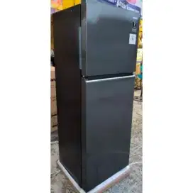 Kulkas Dua Pintu