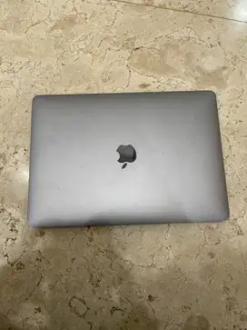 Jual Cepat Macbook Pro M2 mulus pol