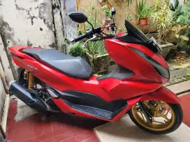 Honda Pcx Cbs Keyless  2021 Merah Full orisinil.