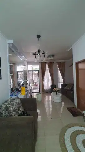Dijual Rumah di Royal Palm Taman Surya 5