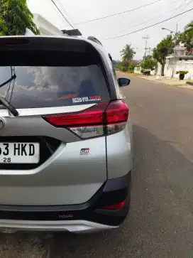 Toyota Rush GR sport AT Tipe tertinggi Full Ori, Low KM, No minus