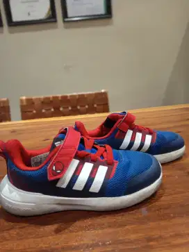 Sepatu anak Adidas (Original)