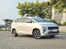 Hyundai Stargazer Prime Captain Seat 2022 Putih